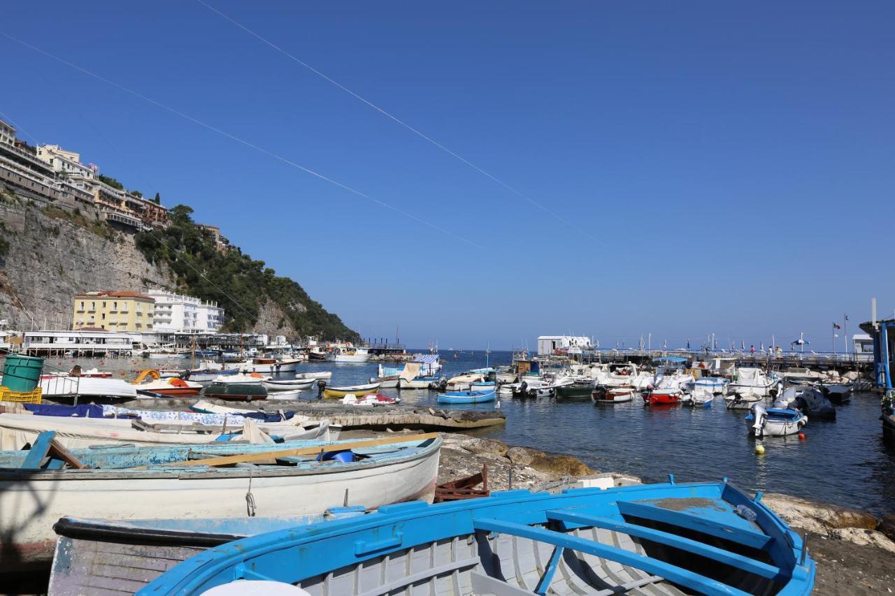 Happy Flat On The Sea Leilighet Sorrento Eksteriør bilde